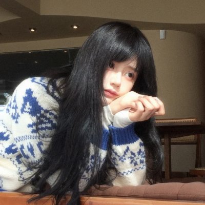 我们在黑夜中相拥